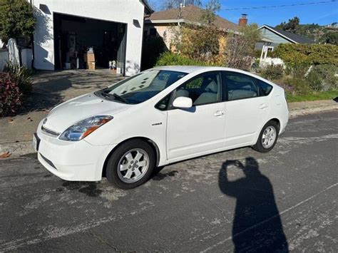 Toyota prius craigslist - Auto Stop Inc.13 Bridge St., Pelham, NH 03076Click here for more details about this car. 2017 TOYOTA PRIUS V TWO, FWD, 1.8L, 4CYL HYBRID GAS/ELECTRIC, 4DR HATCHBACK, AUTOMATIC, A/C, ANTI-LOCK BRAKES, CRUISE CONTROL, TRACTION CONTROL, PW, POWER MIRRORS, AM/FM/CD STEREO, BACK-UP …